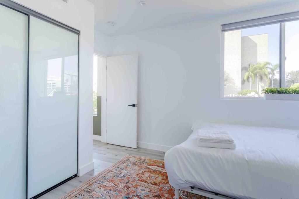 Hollywood Art House With Bright Sunlight Apartment Los Angeles Exterior photo